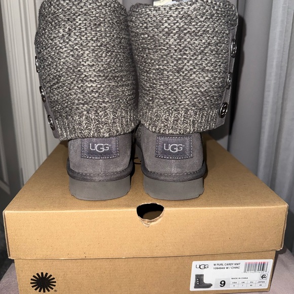 UGG Charcoal Knit Boots Size 9 - Picture 4 of 7